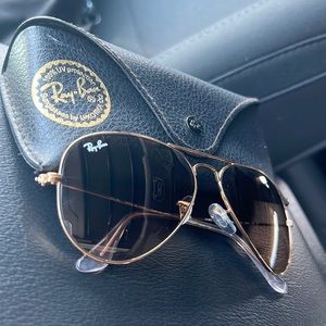 Ray-Ban Aviator sunglasses & black case